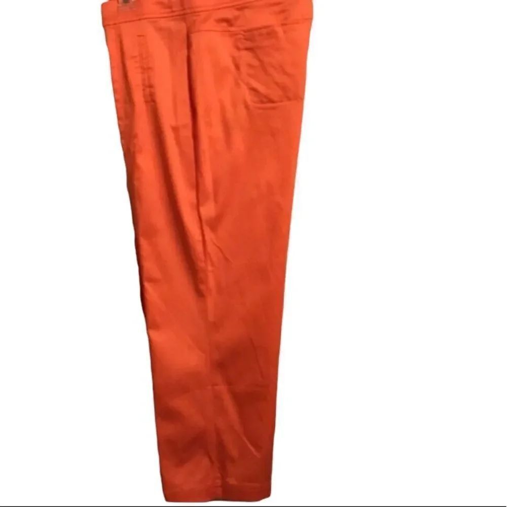 JM Collection Size 8 Capris Orange